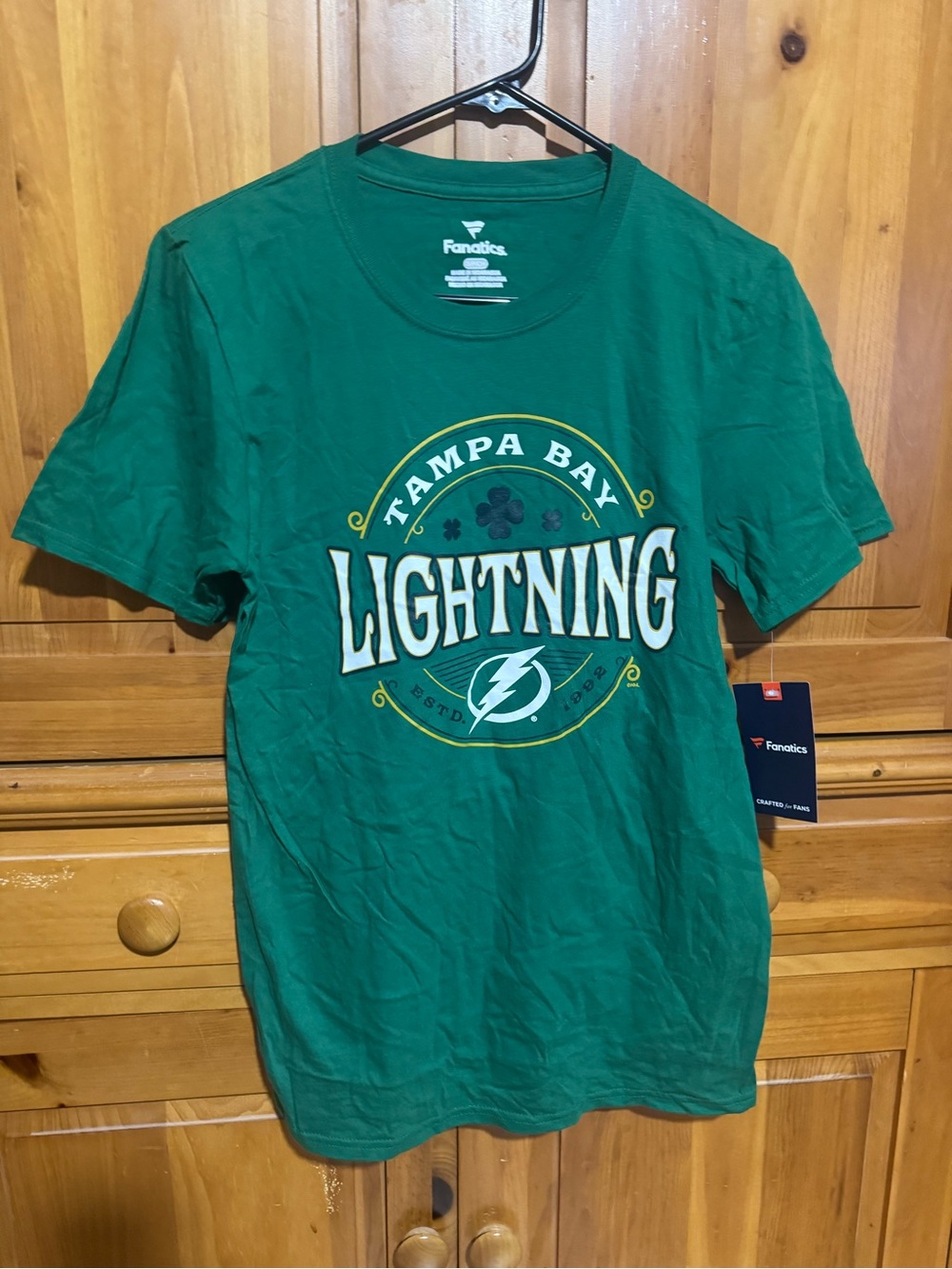Fanatics Tampa Bay Lightning Hockey Green T-Shirt Adult Size S St. Patrick’s Day